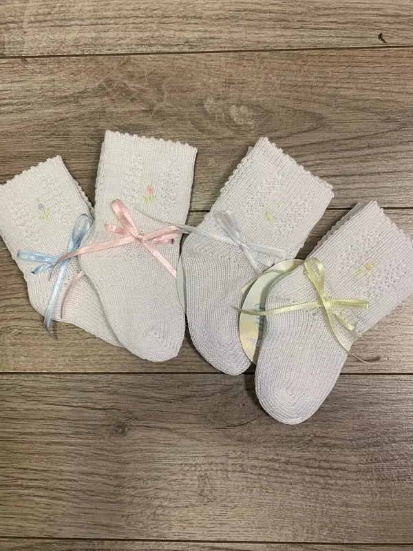 Will Beth Knit Baby Socks
