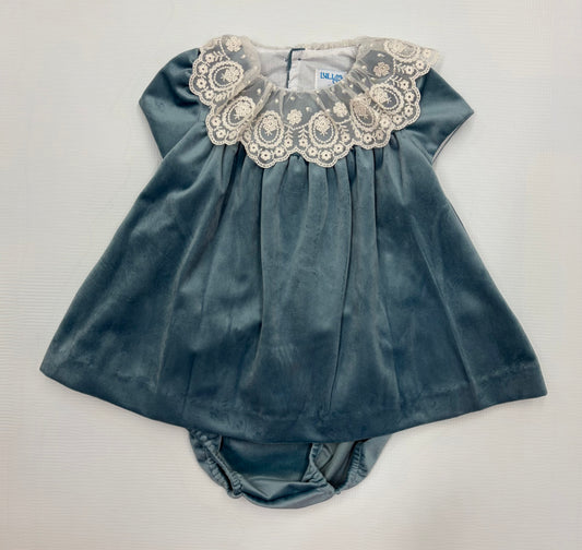 Luli & Me Deluxe Velvet Float Dress w/ Lace Collar