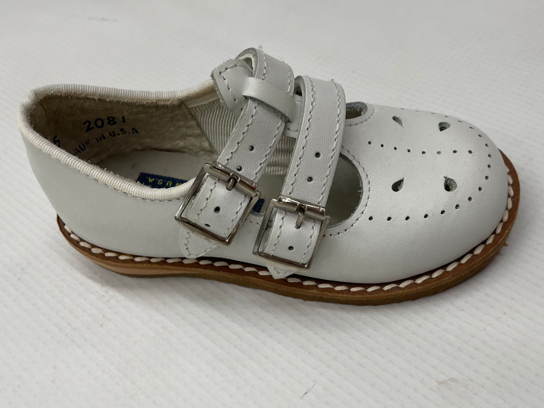 Amilio English Sandal-White