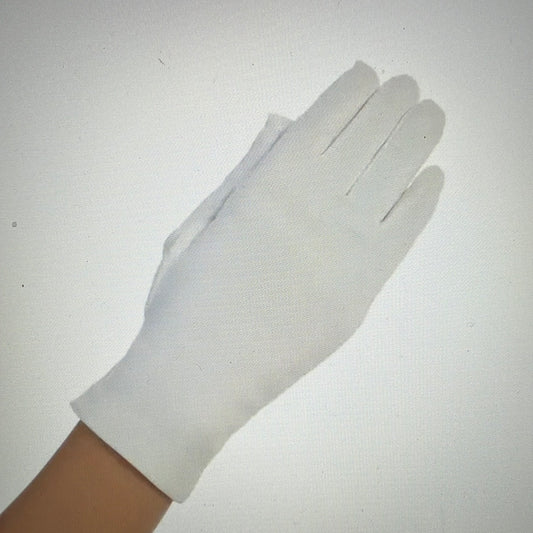 Tip Top Matte White Gloves