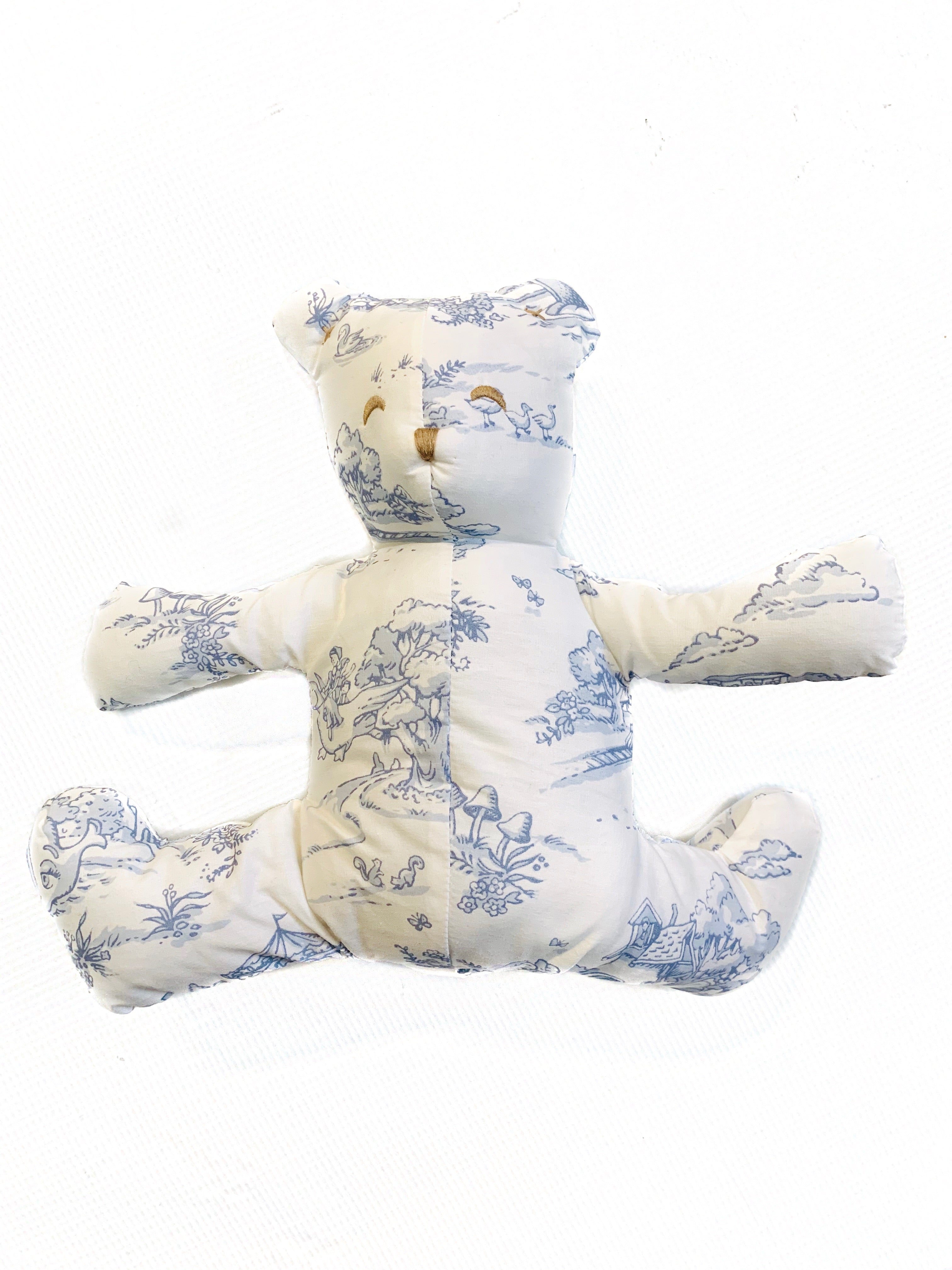 Maison Nola Storyland Toile Stuffed Bear – Little Miss Muffin